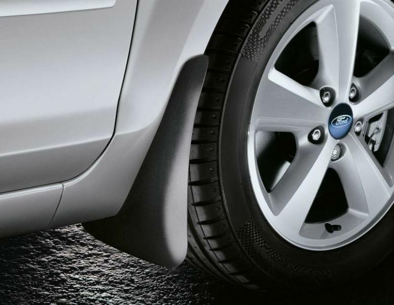 Exterior Protection | Focus Mud Flaps Front, Contoured 07/200412/2007 Exterior Accessories Exterior Protection