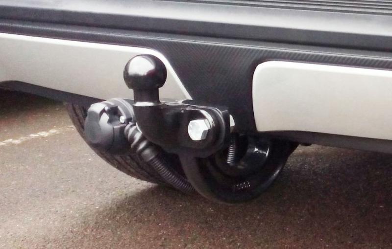 Towing | Towbar Fixed And 13-Pin Electrics Exterior Accessories Towing