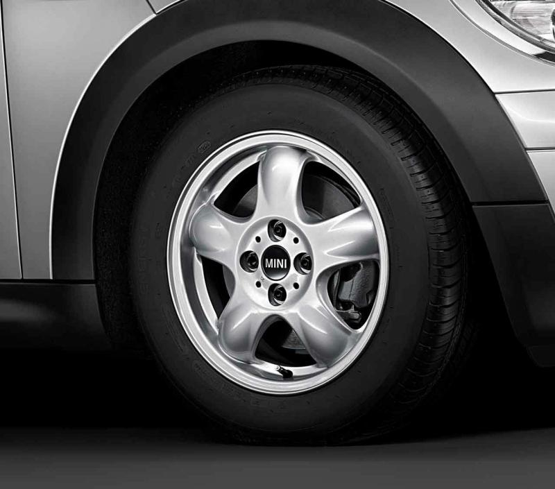 Wheels | Genuine 15" Light Alloy Wheel 5-Star Spooler Silver Exterior Accessories Wheels